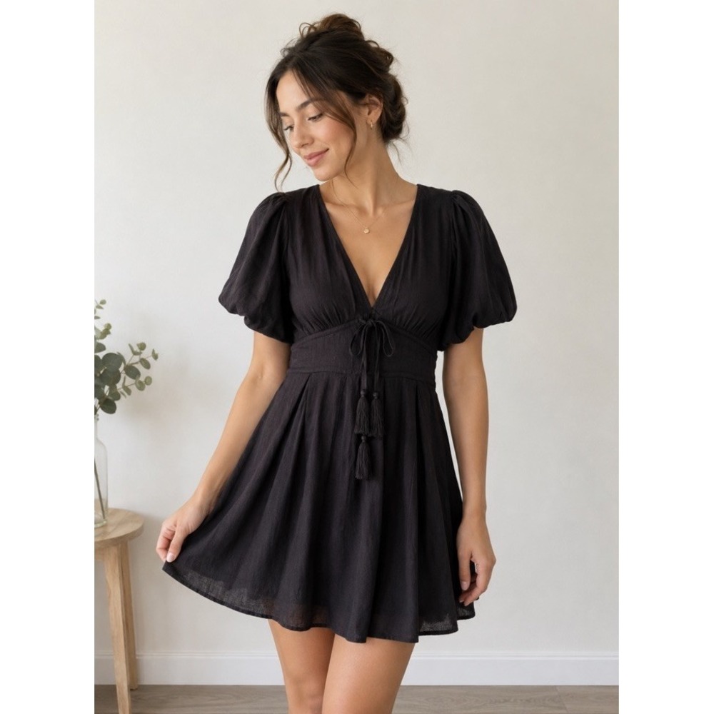 House Of Harlow 1960 Linen Blend Puff Sleeve Deep V‎ Black Mini Dress. Size 2.